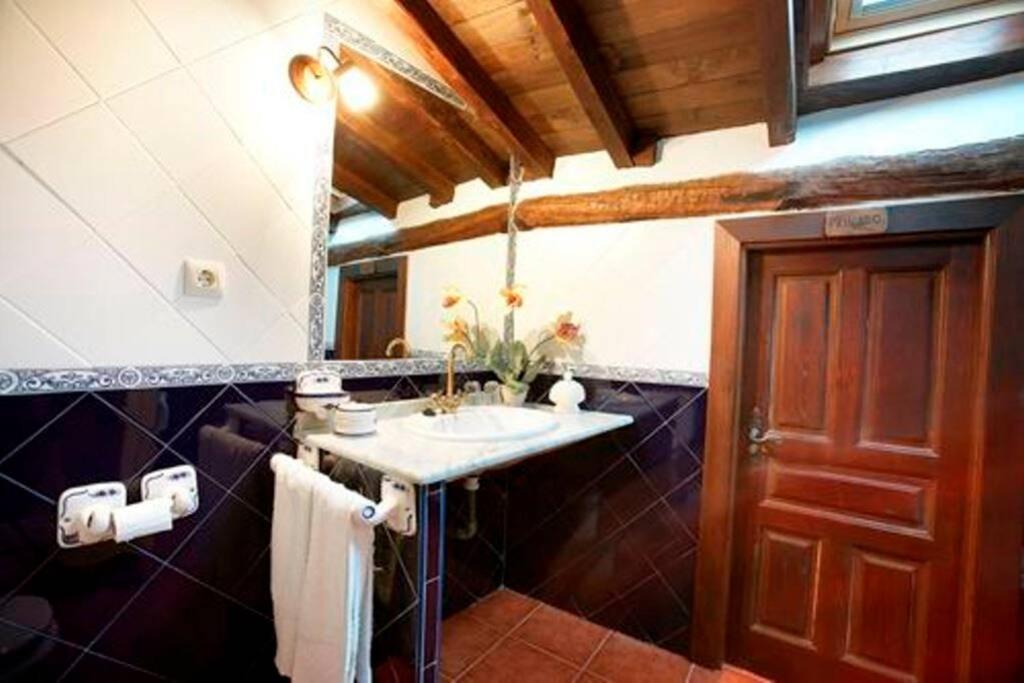 كابيزويلا ديل فالي Casa Rural Los Portales Valle Del Jerte المظهر الخارجي الصورة
